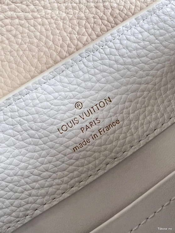 Affordable BB-27*18*9CM VUITTON CAPUCINES LOUIS 0812